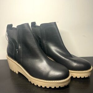Dolce Vita Black Ankle Boots with Cream Platform
